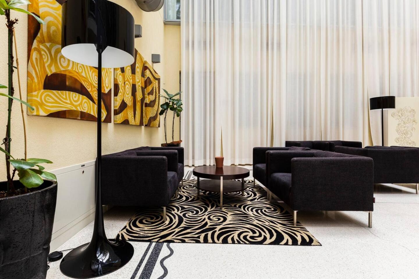 Roset Hotel & Residence 布拉迪斯拉发 外观 照片